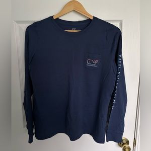 Vineyard vines long sleeved t shirt